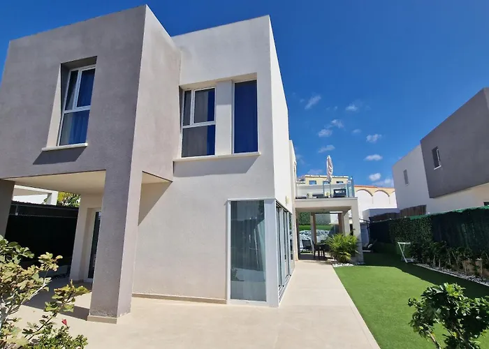 Βίλα Paraiso-luxury With Heated Pool