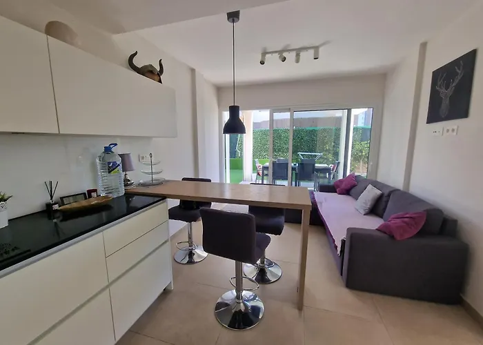 Paraiso-luxury With Heated Pool Villa *