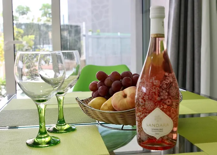 Paraiso-luxury With Heated Pool Villa