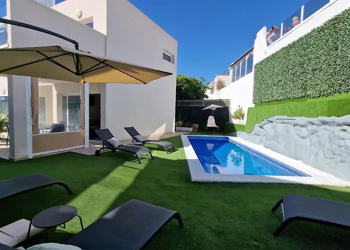 Paraiso-luxury With Heated Pool * Costa Adeje (Tenerife)